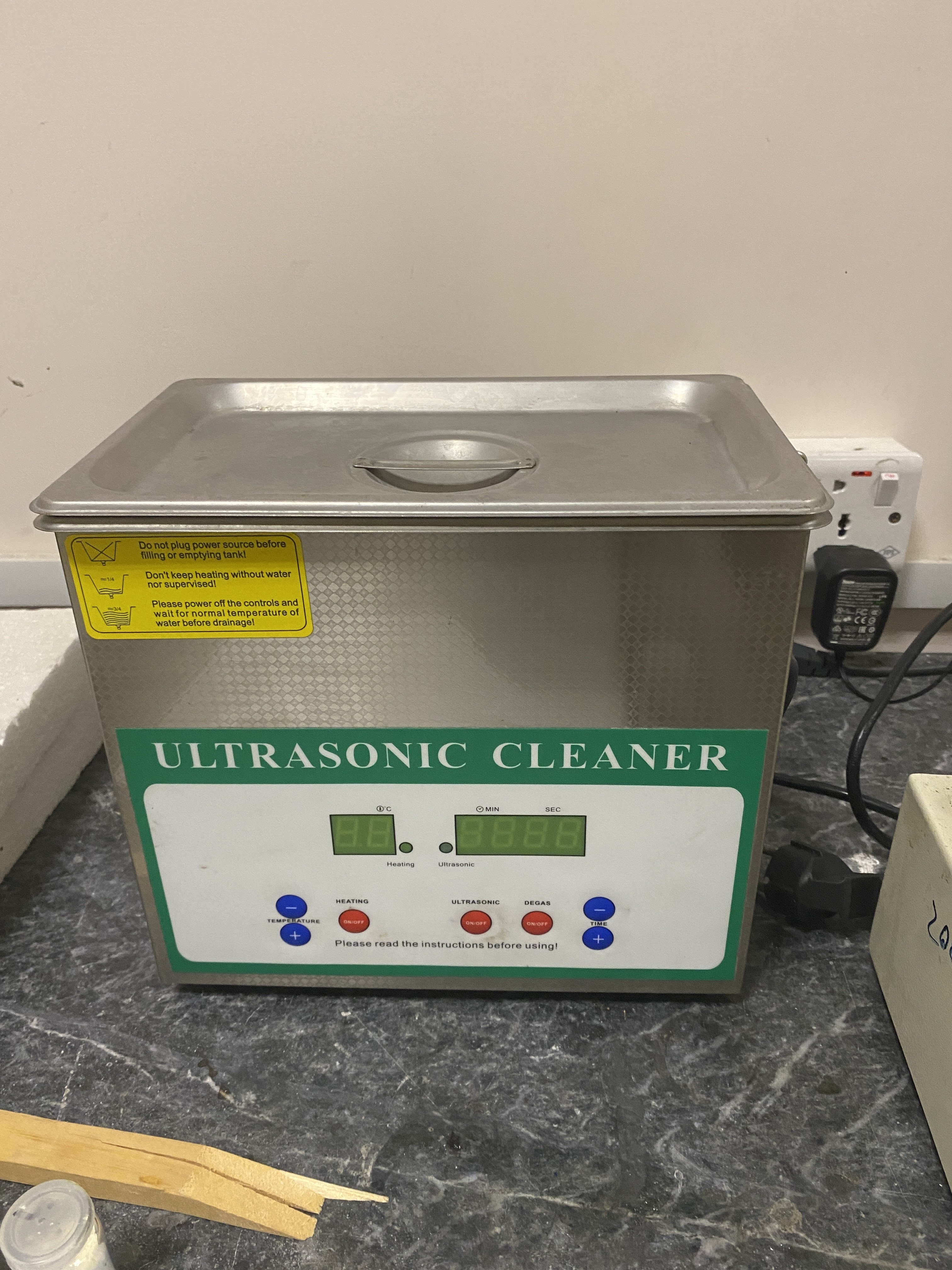 Ultrasonic Cleaner